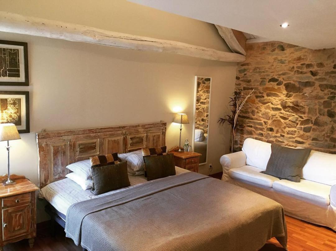 B&B A Ti Valderrey Bagian luar foto